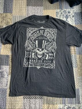 Bravado Guns N' Roses Paradise City Graphic Tee